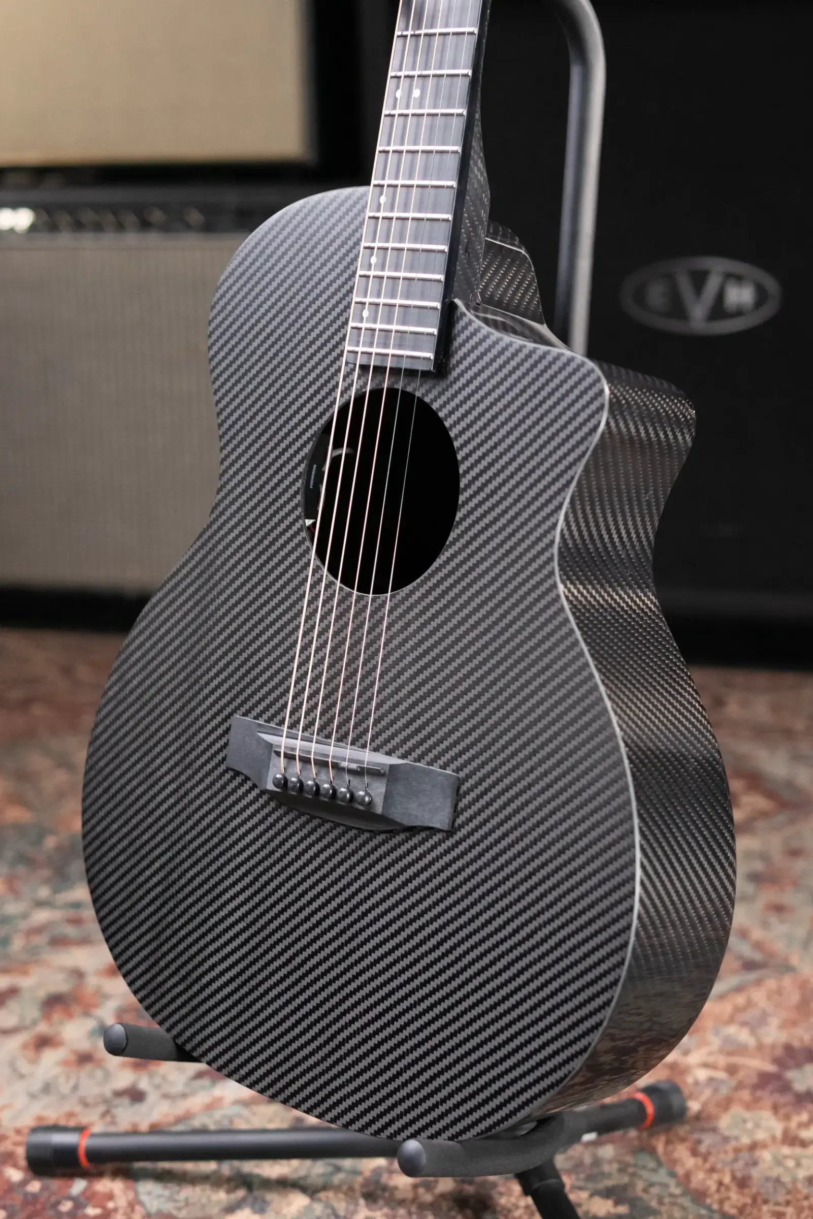 KLOS Full Carbon Grand Cutaway Mini DAE Acoustic/Electric Guitar - Fishman Presys VT with Gig Bag