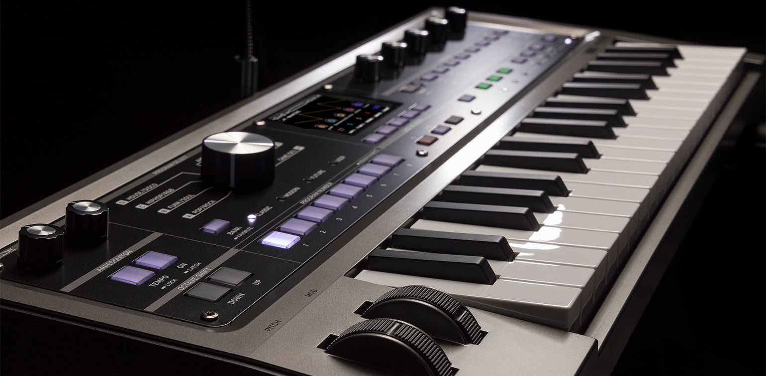 Korg microKORG2 Mini Key Synthesizer/Vocoder