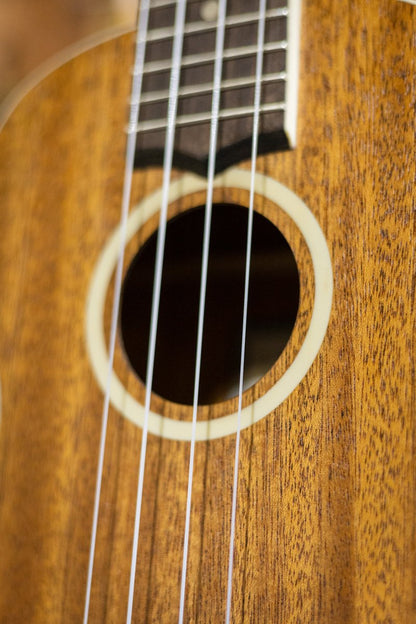 Lanikai LU Series Okoume Ukulele with Bag - Concert with Gig Bag