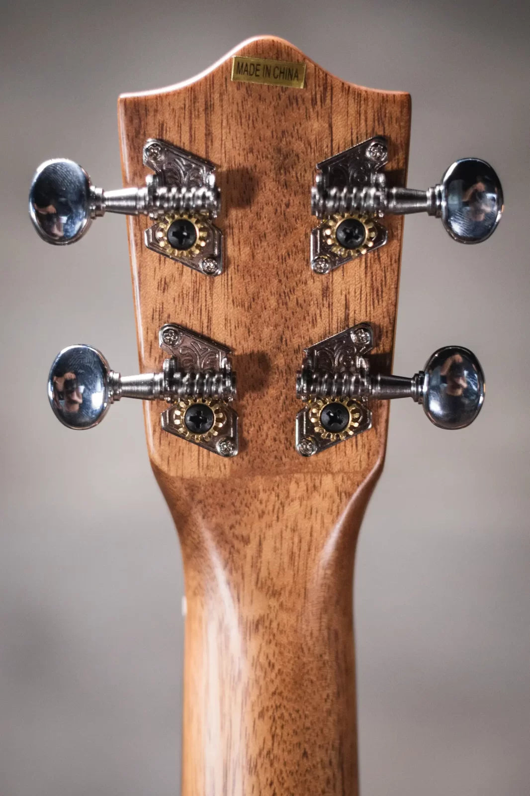 Lanikai OA-C Oak Concert Ukulele with Gig Bag