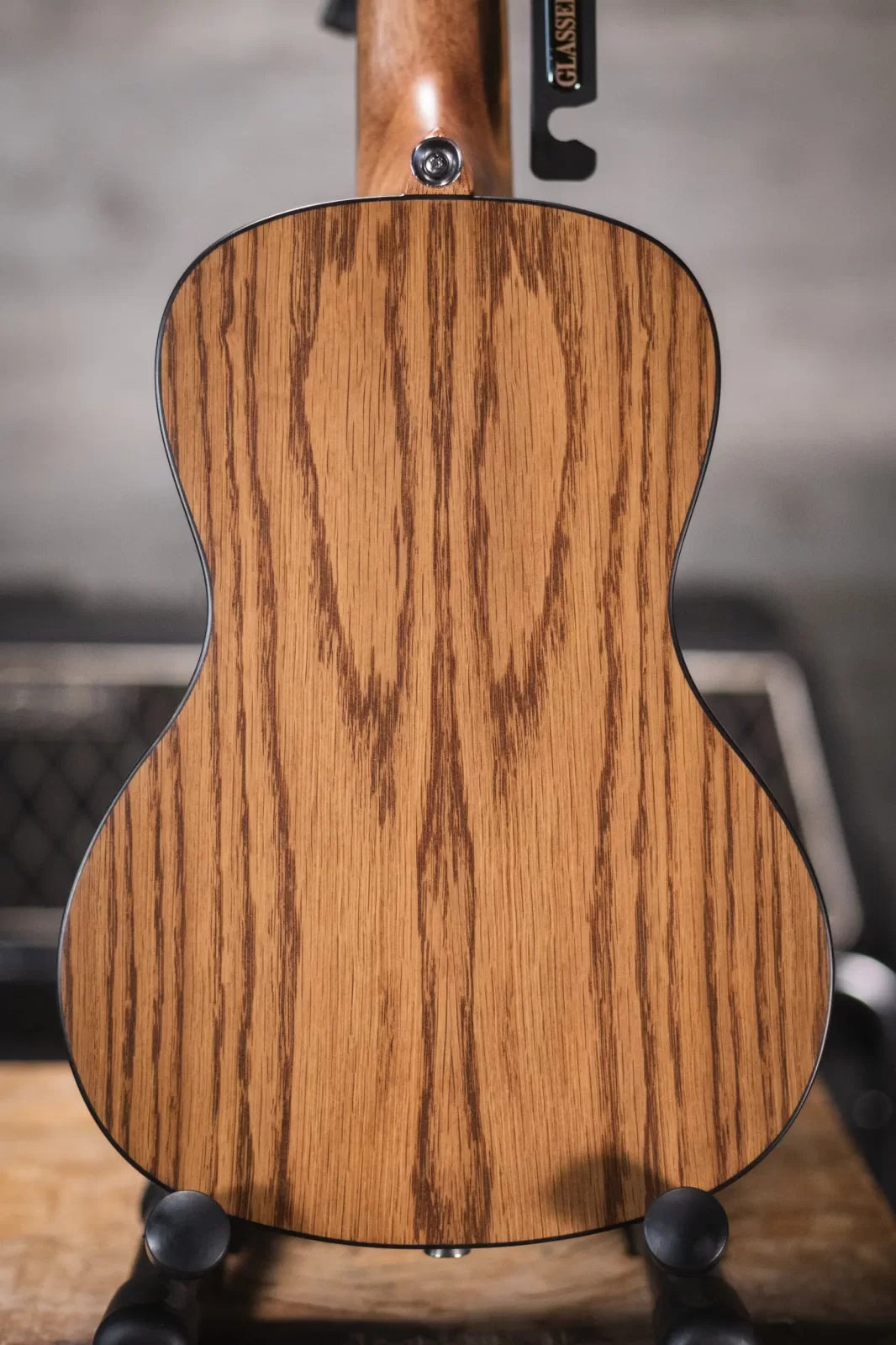 Lanikai OA-C Oak Concert Ukulele with Gig Bag