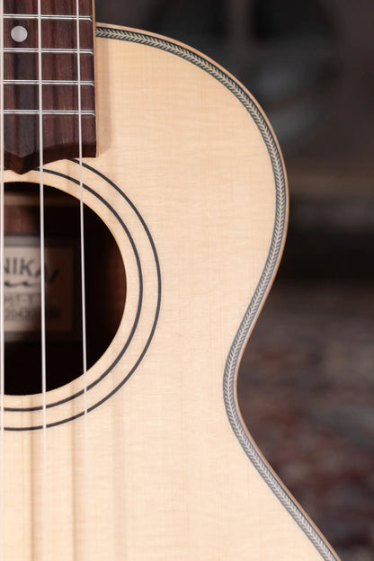 Lanikai SPST T Solid Spruce Top Morado Back and Side Tenor Ukulele Natural 67056369bfddc