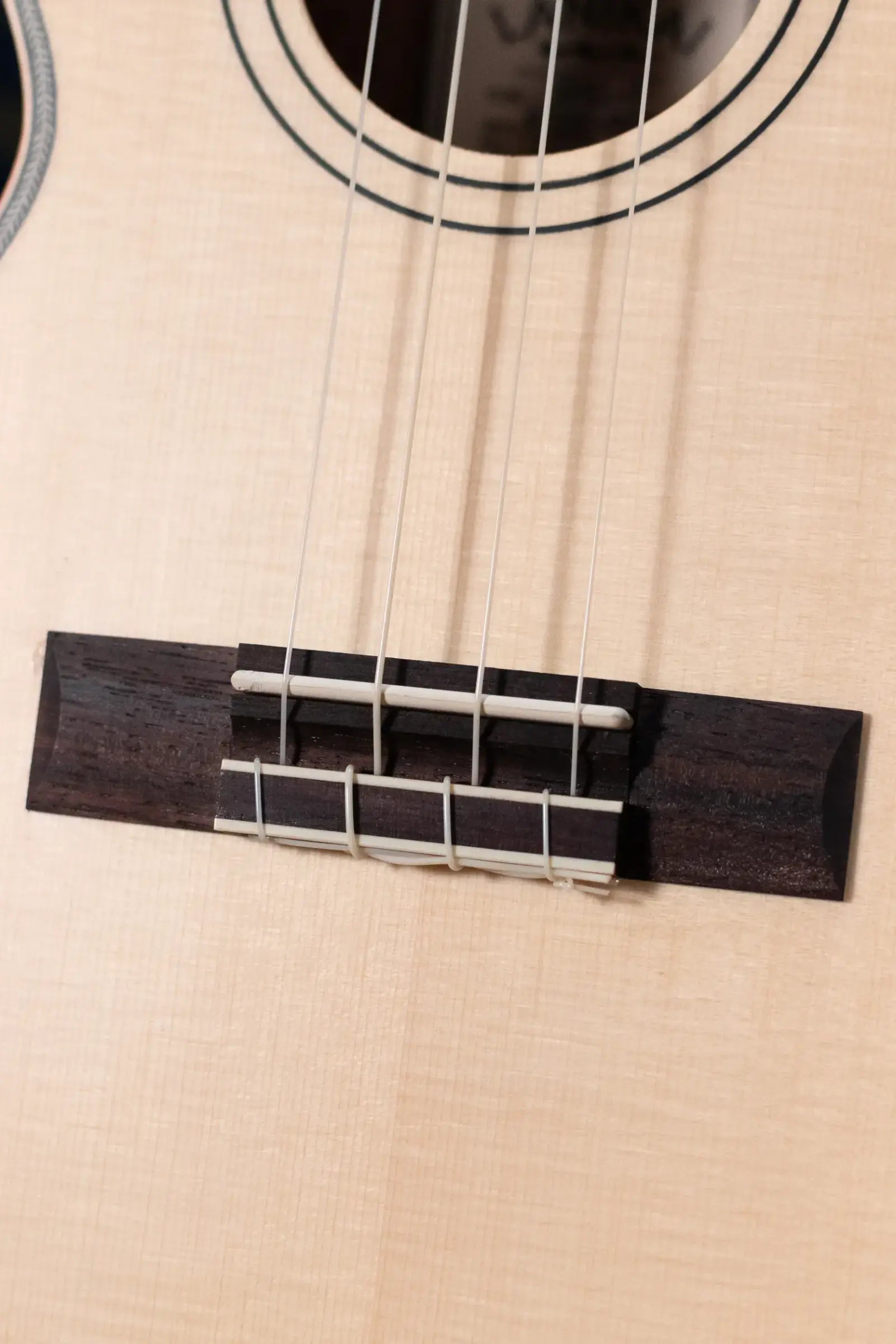 Lanikai SPST-T Solid Spruce Top Morado Back and Side Tenor Ukulele Natural