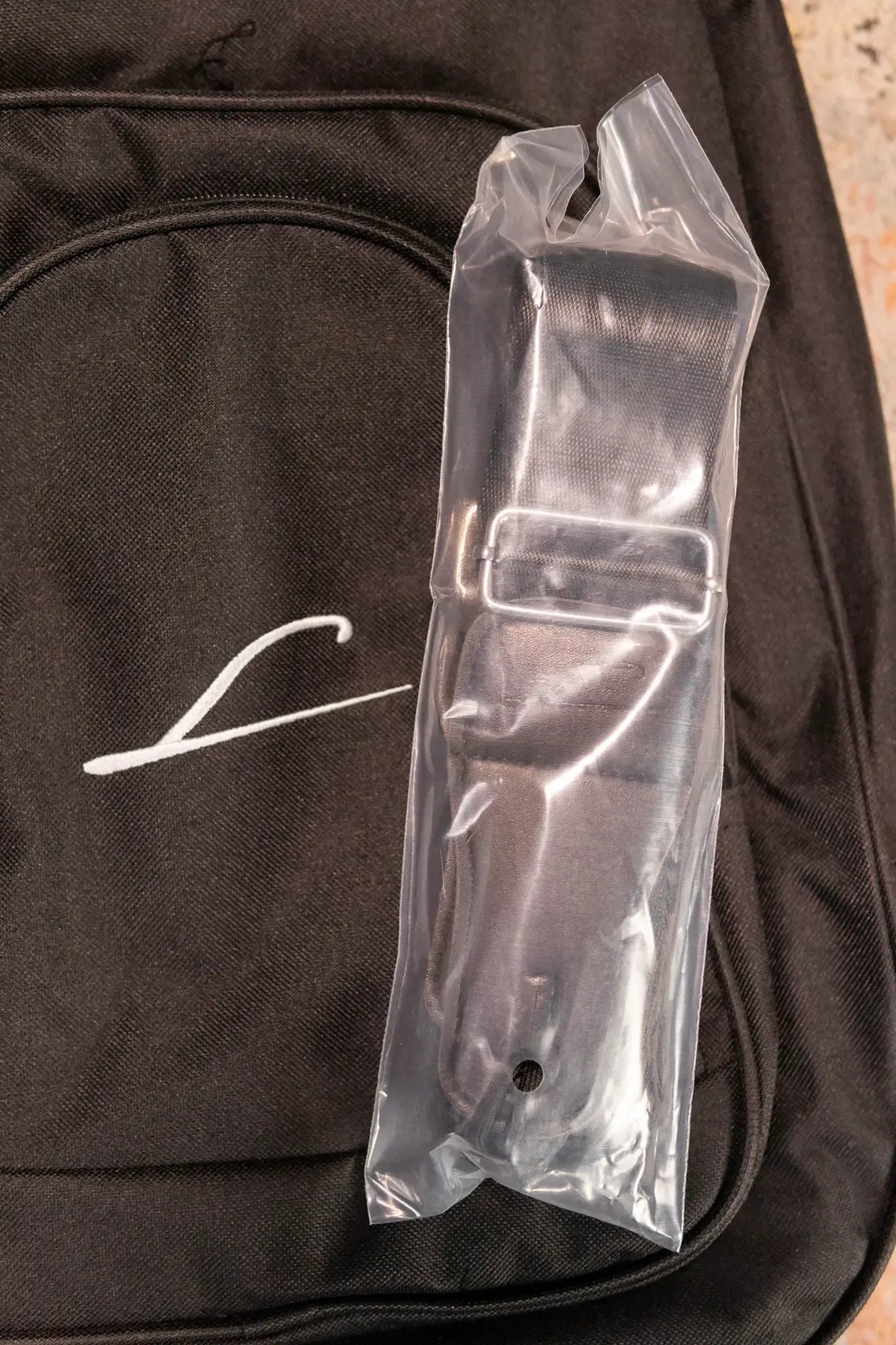 Legator G8FSS-DV 8-String Multi-Scale Headless Electric Guitar - Death Valley with Gig Bag