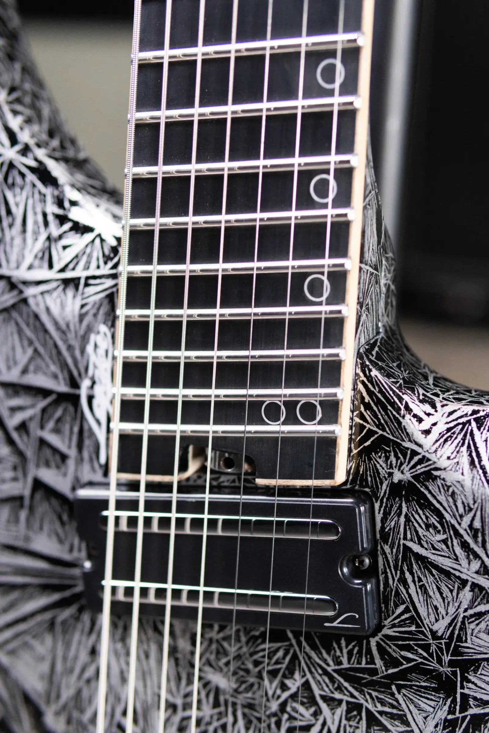 Legator R7F Revenant Bolt-On 7-String Multi-scale Electric Guitar - Gloss Black Ice