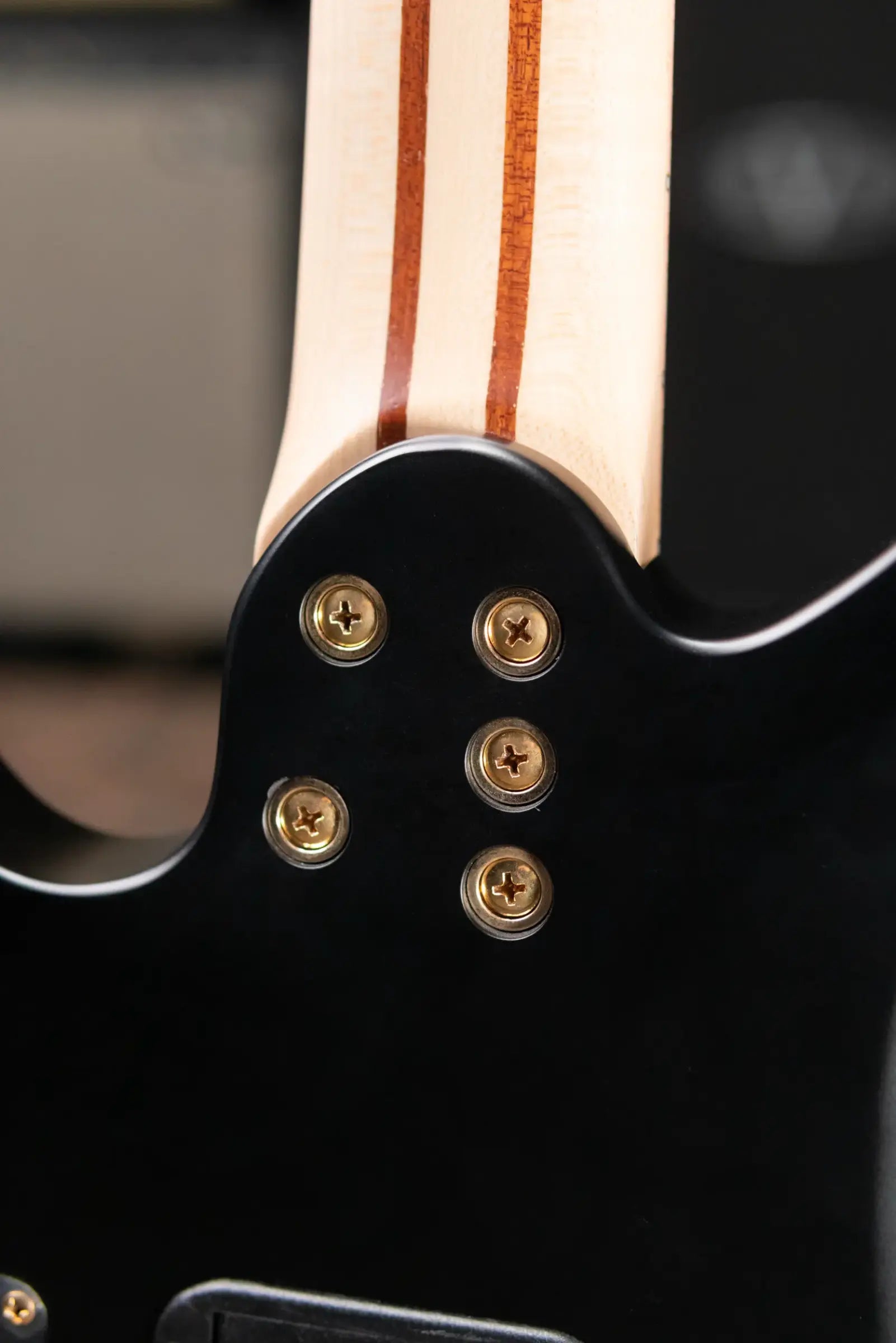 Legator SB-7 Sebastiside Signature 7-String Multi-Scale Headless Electric Guitar - Transparent Black with Gig Bag