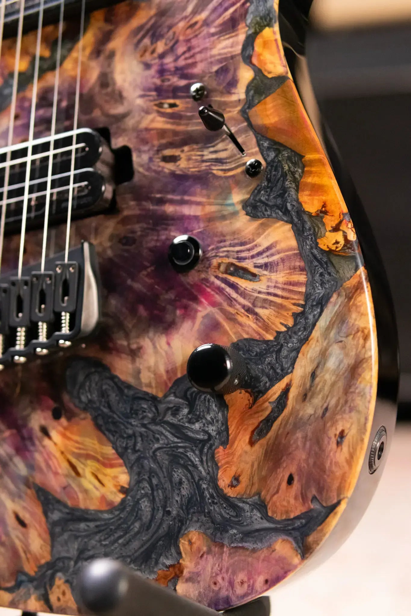 Legator X6F-CL Multi-Scale Electric Guitar - Coral with Gig Bag