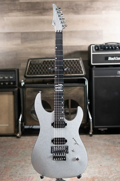 Legator YO6 Electric Guitar Silver Sparkle with Gig Bag 67b3885106110