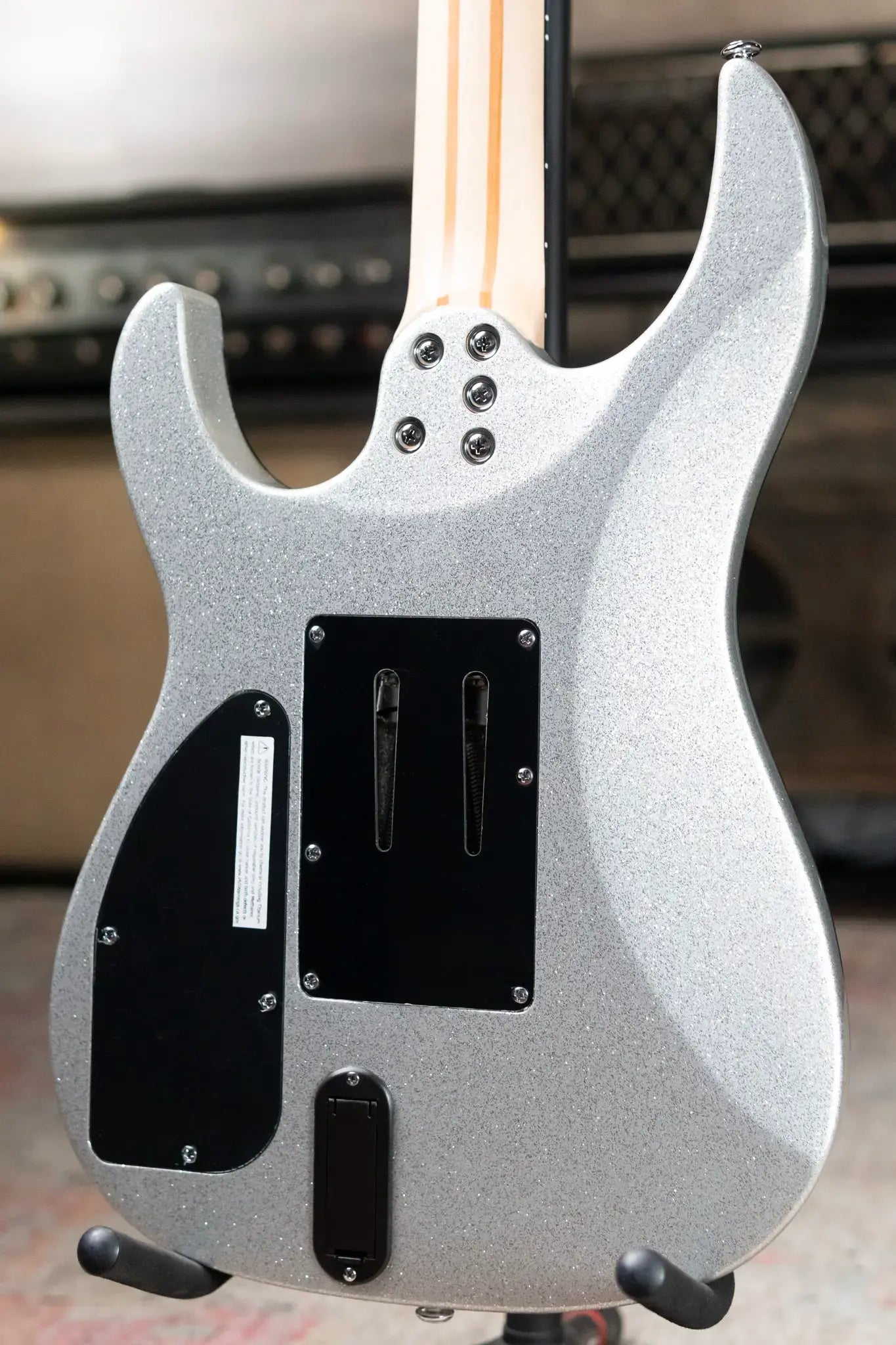 Legator YO6 Electric Guitar Silver Sparkle with Gig Bag 67b3885452a42