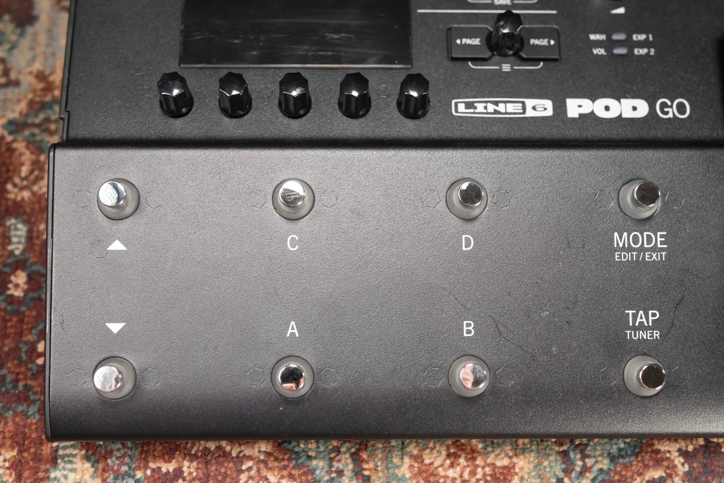 Line 6 POD Go Guitar Effects Processor - Used