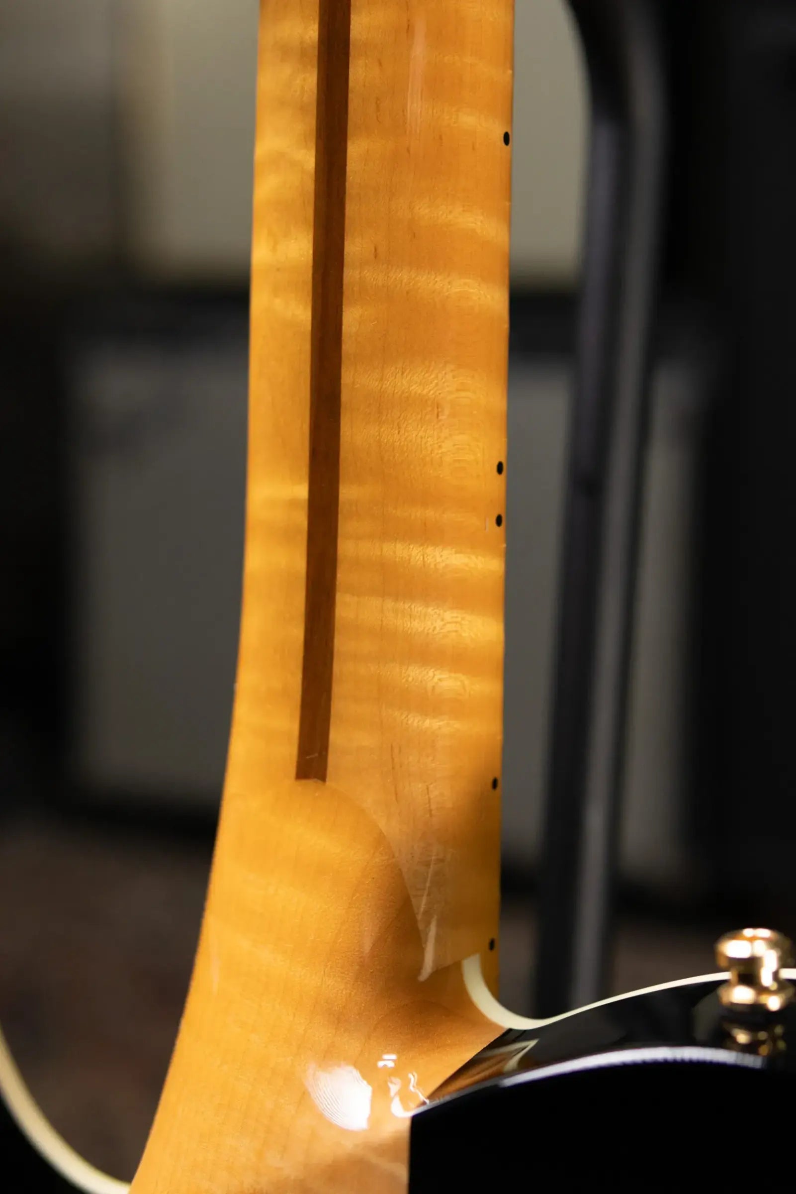 Fender Custom Shop Merle Haggard "Tuff Dog" Telecaster Electric Guitar - 2-Color Sunburst with Hardshell Case