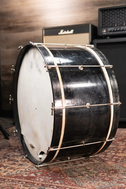 Ludwig 1920's 26"x11" Bass Drum with Original Heads - Black