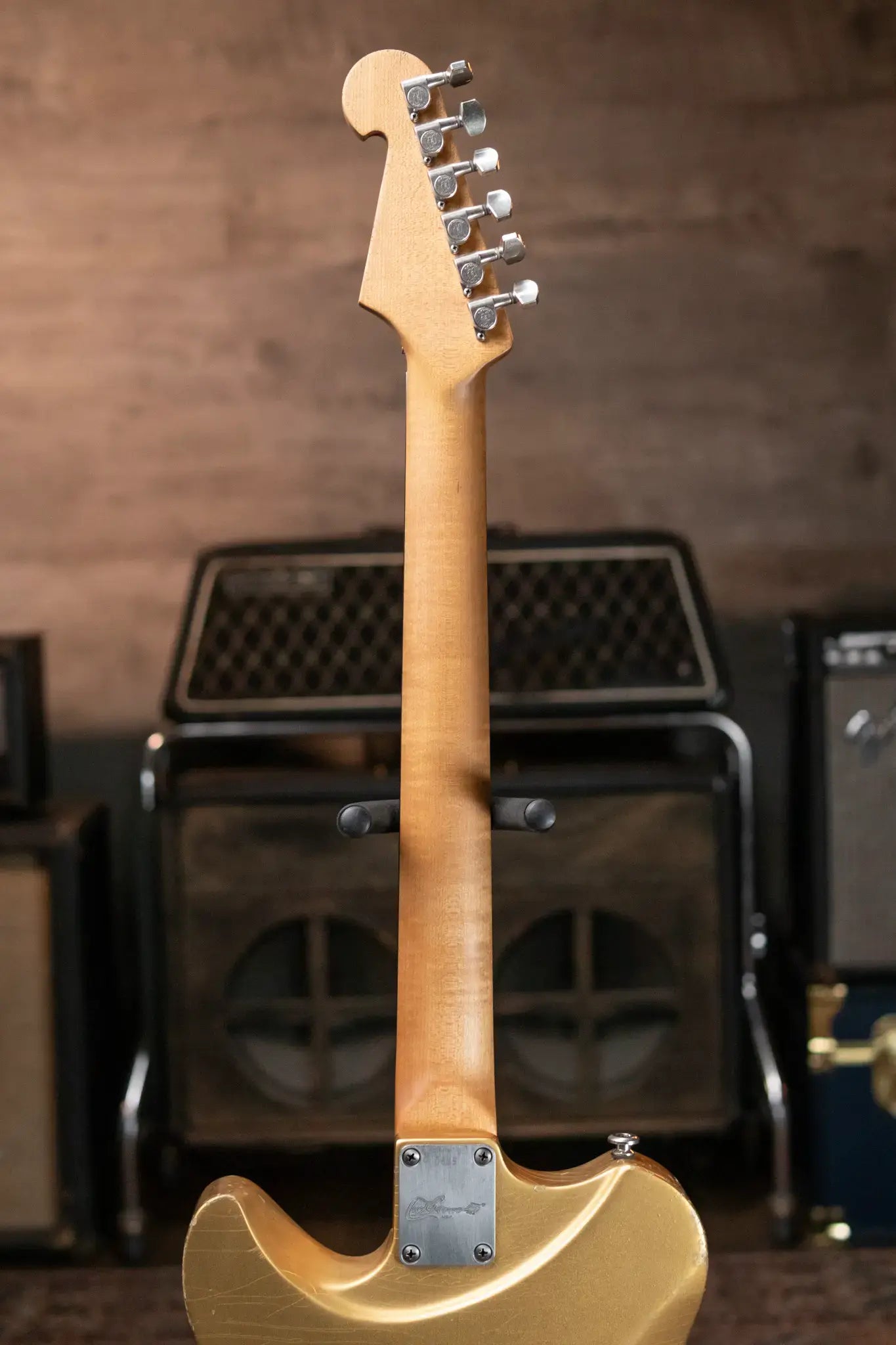 Luxxtone Calavera - Gold with Hardshell Case