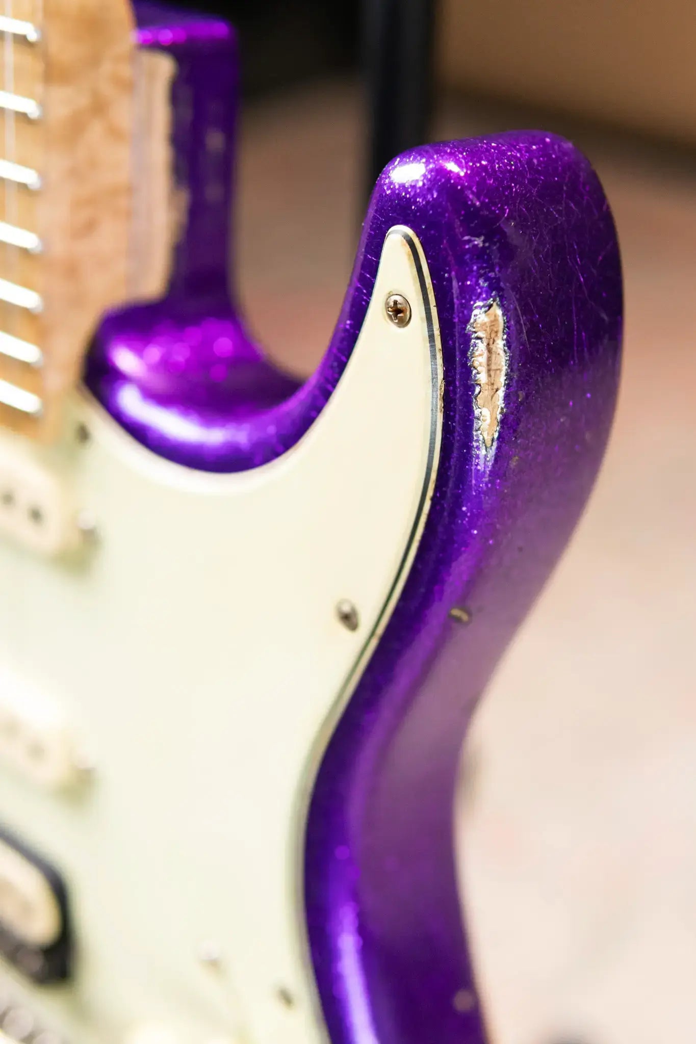 Luxxtone Choppa S Electric Guitar - Purple Sparkle over Sunburst with Hardshell Case