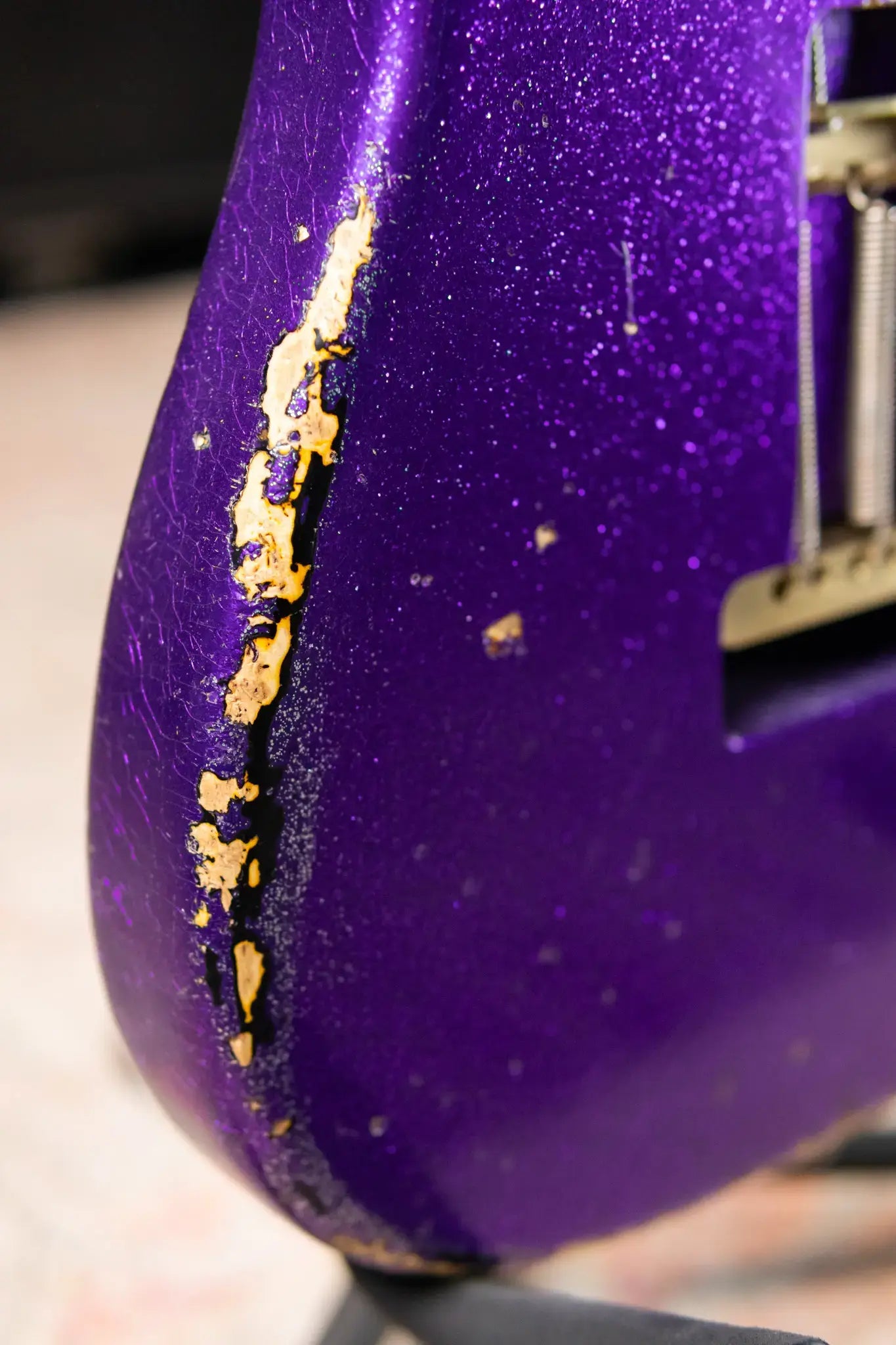 Luxxtone Choppa S Electric Guitar - Purple Sparkle over Sunburst with Hardshell Case