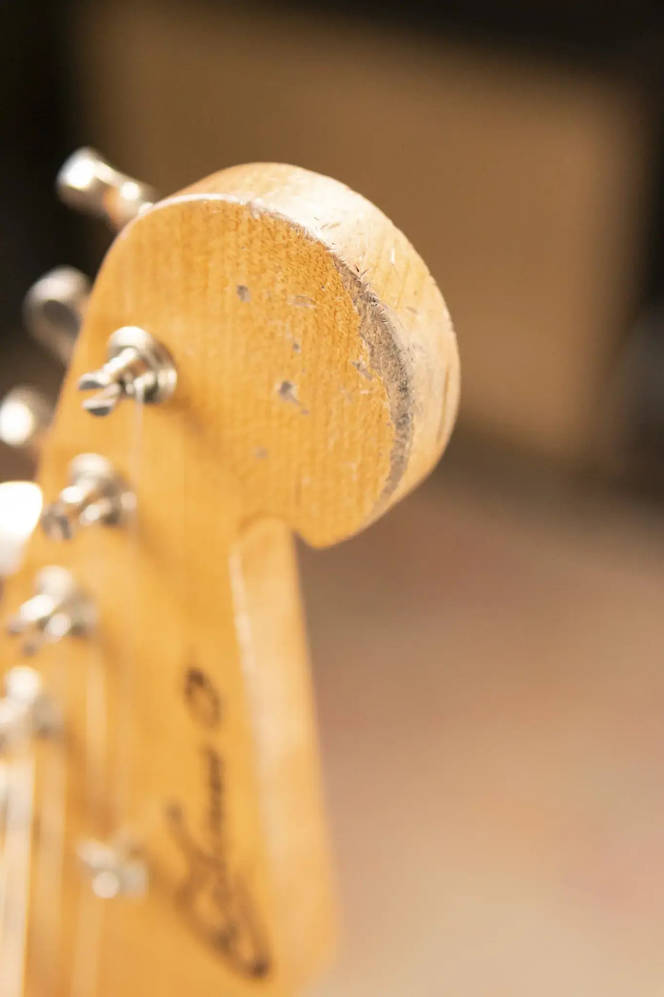 Luxxtone Choppa S HSS Electric Guitar - 3-Tone Sunburst with Hardshell Case