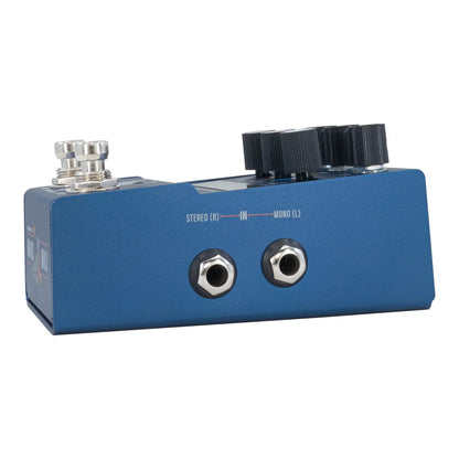 Walrus Audio Mako Series M1 High-Fidelity Modulation Machine MkII Effect Pedal