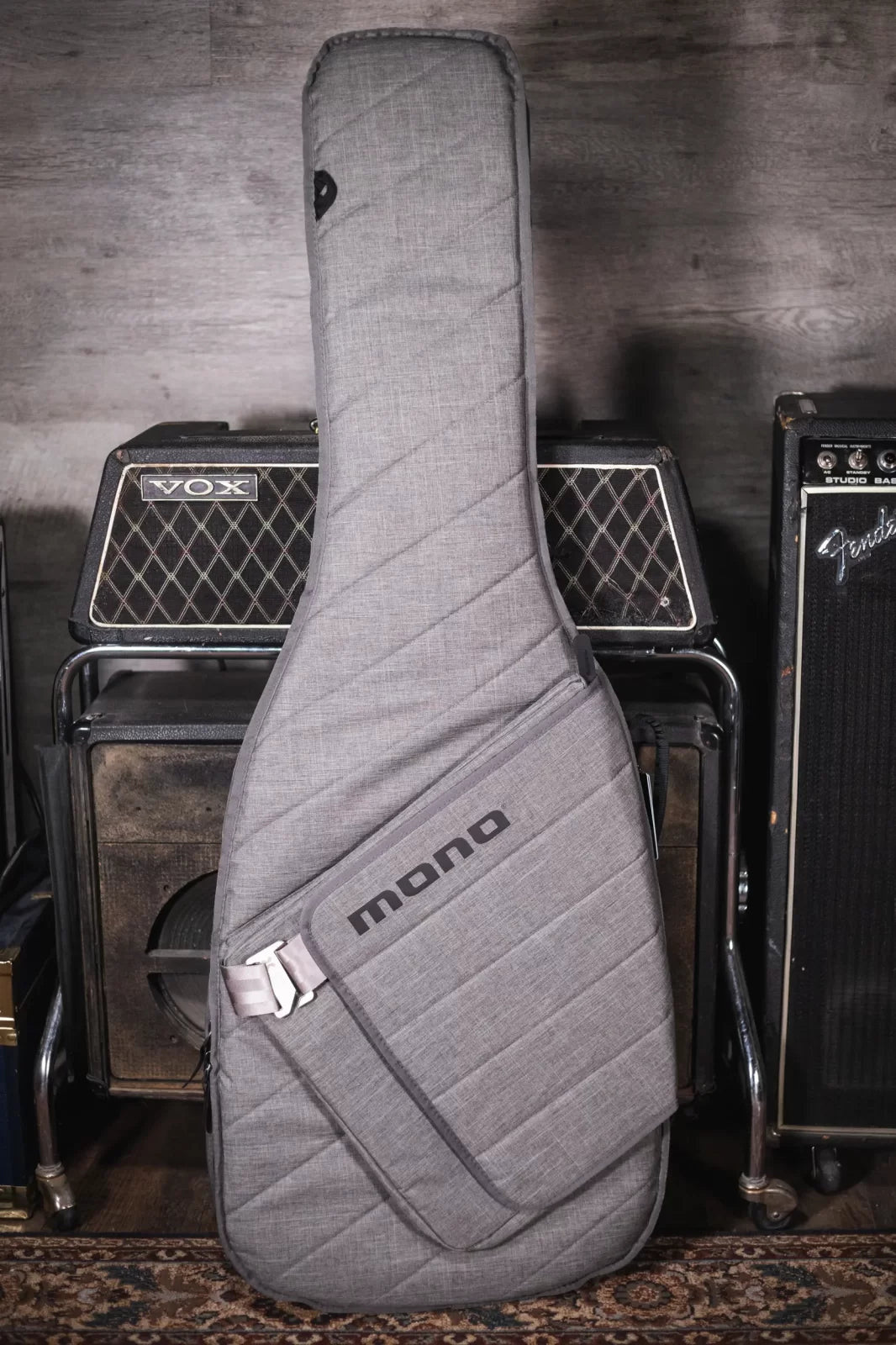 MONO Sleeve Bass Guitar Case Ash