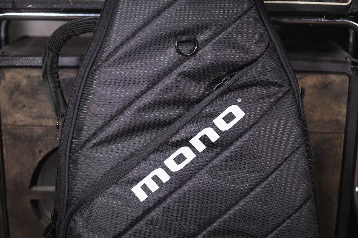 MONO Vertigo Bass Guitar Case Black haggertys 3