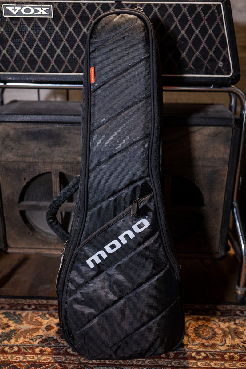 MONO Vertigo Tenor Ukulele Case Black haggertys 2