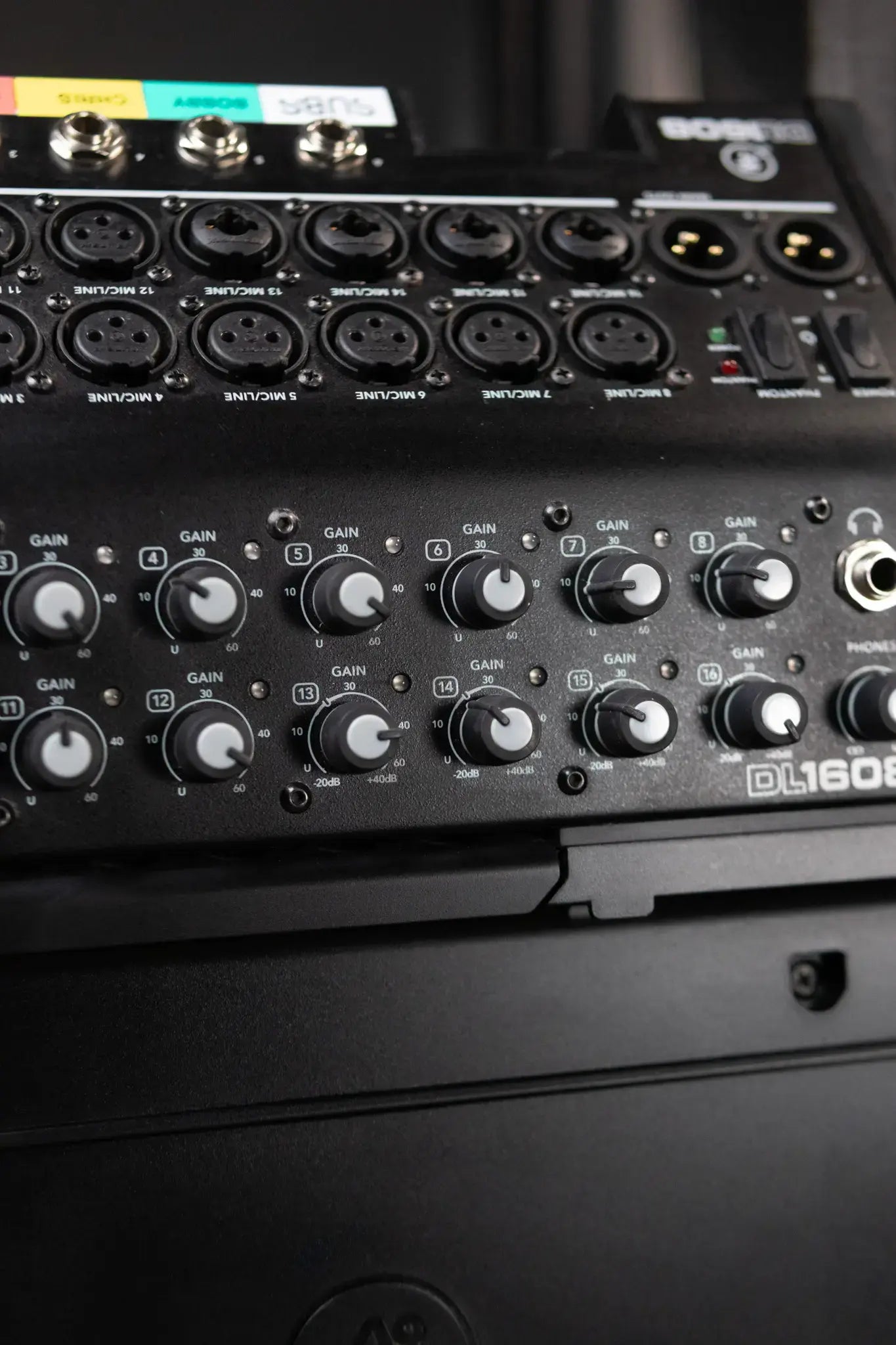 Mackie DL1608 Mixer - Used