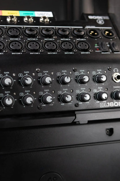 Mackie DL1608 Mixer - Used