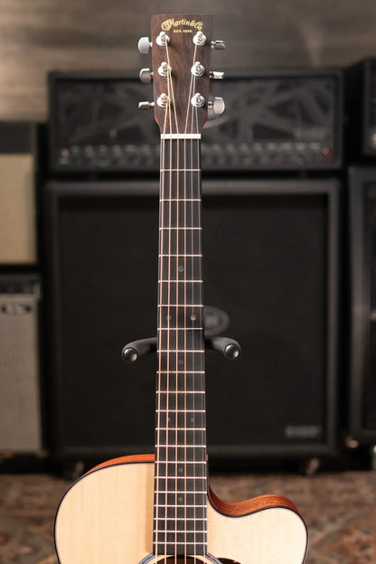 Martin 000C Jr-E Acoustic/Electric Guitar with Gig Bag