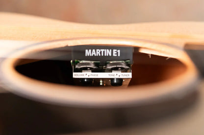 Martin 000C Jr-E Acoustic/Electric Guitar with Gig Bag
