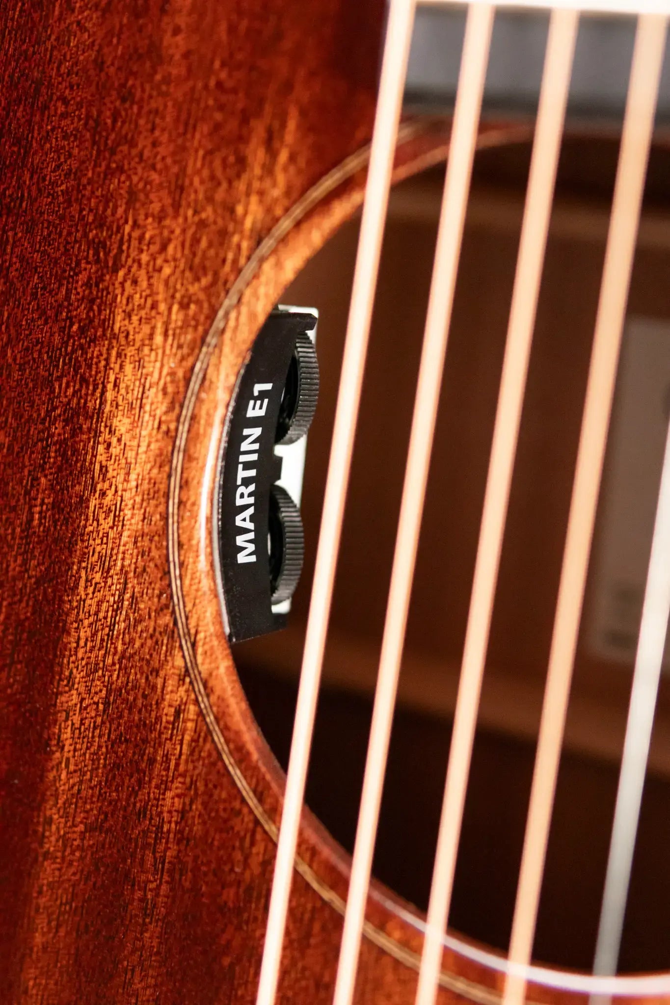 Martin 000C Jr-E Street Master Acoustic/Electric Guitar with Gig Bag
