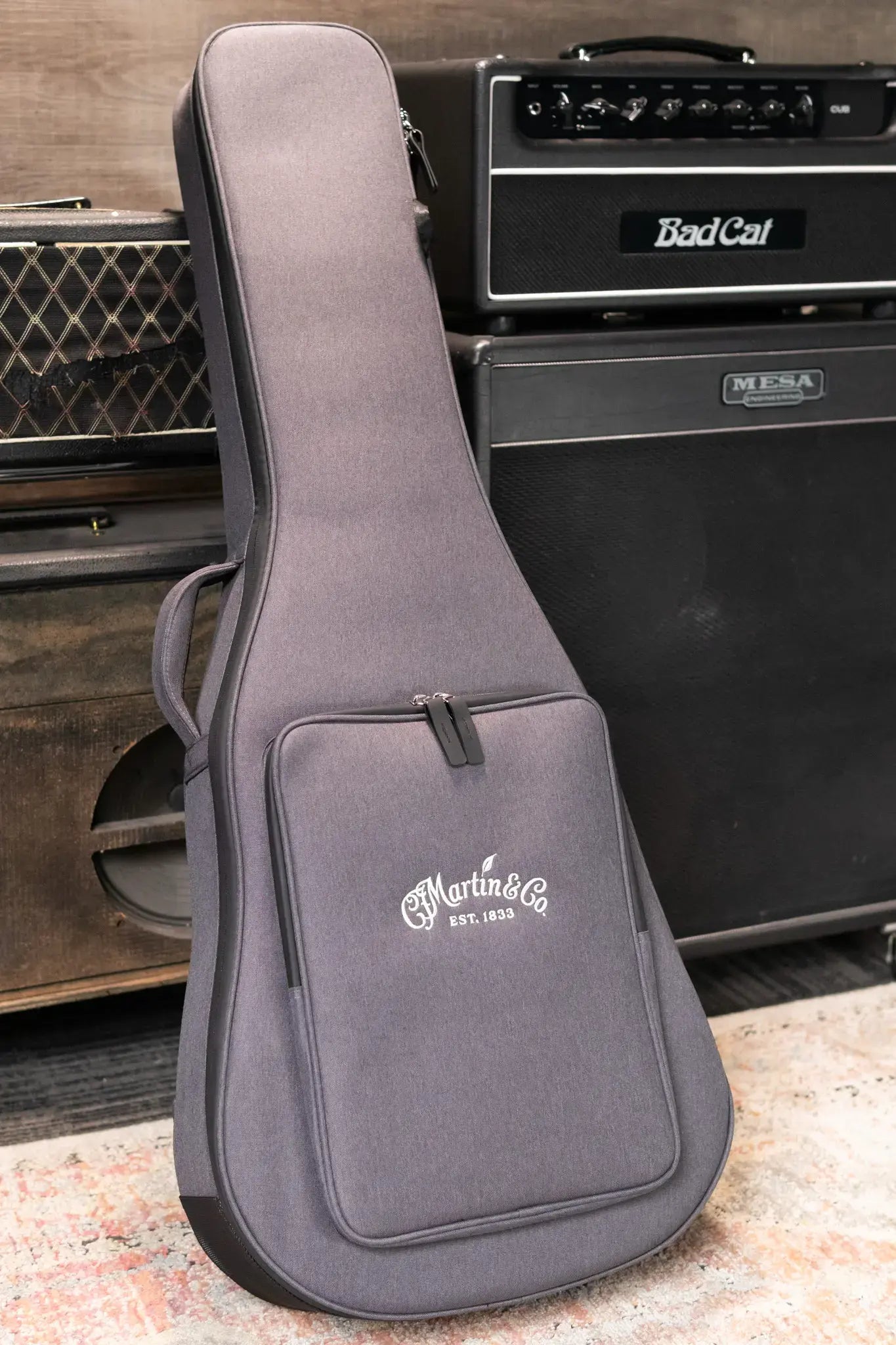 Martin 000E Retro Plus Acoustic/Electric Guitar with Gig Bag