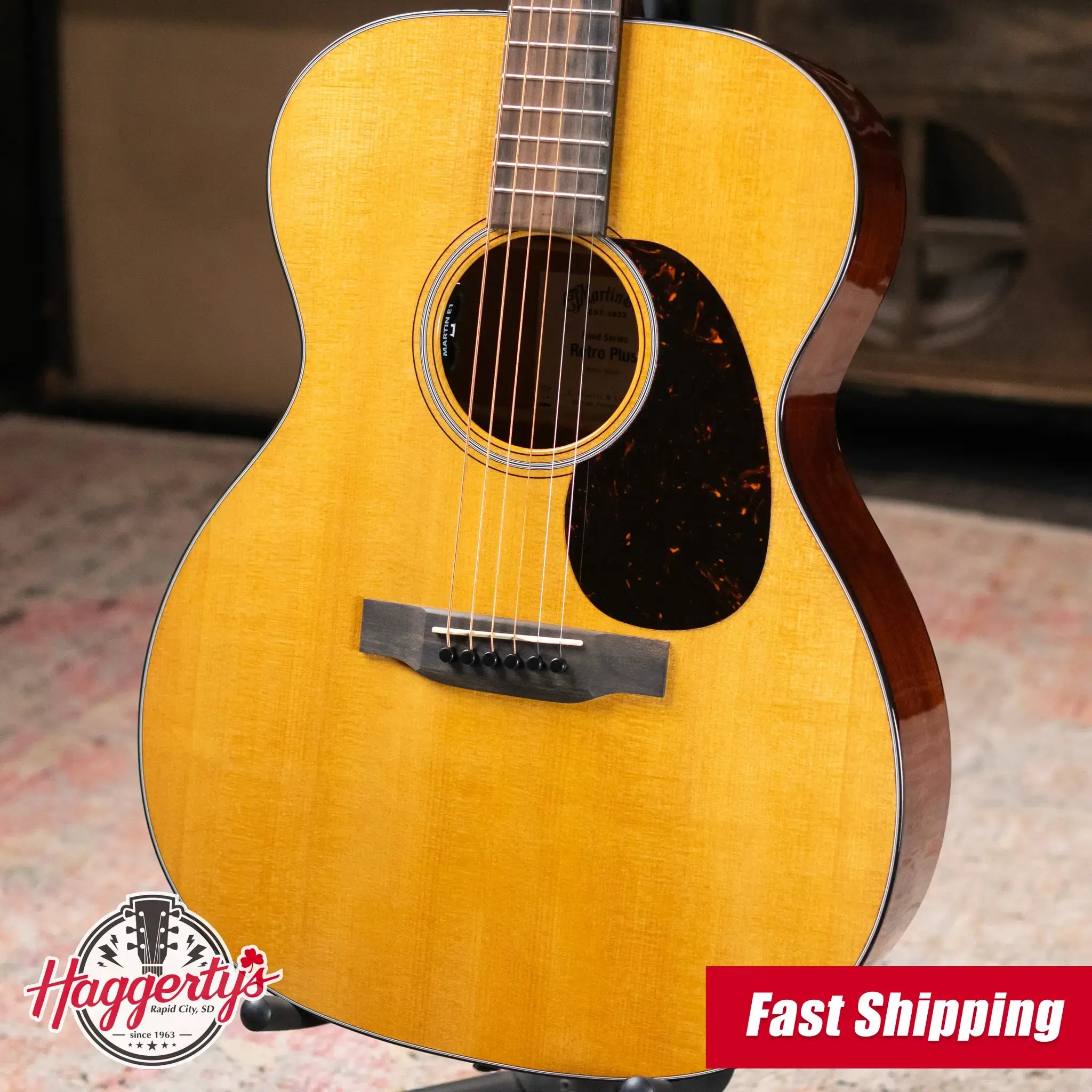 Martin 000E Retro Plus Mahogany Acoustic/Electric Guitar with Gig Bag