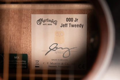 Martin 000Jr-E Jeff Tweedy Signature Acoustic/Electric Guitar with Gig Bag