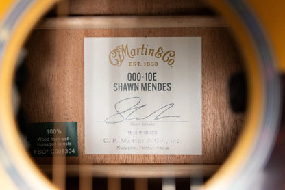 Martin 000-10E Shawn Mendes Signature Acoustic/Electric Guitar with Gig Bag