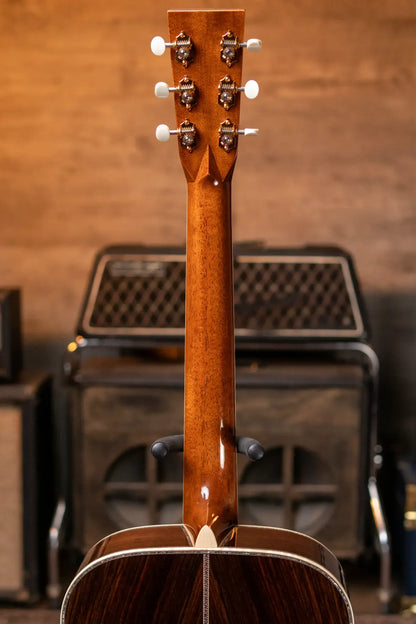 Martin 000 14F Acoustic Wild Grain East Indian Rosewood with Hardshell Case 67100701ad9ce