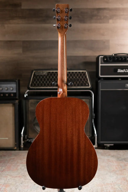 Martin 000-15E Acoustic/Electric with Gig Bag