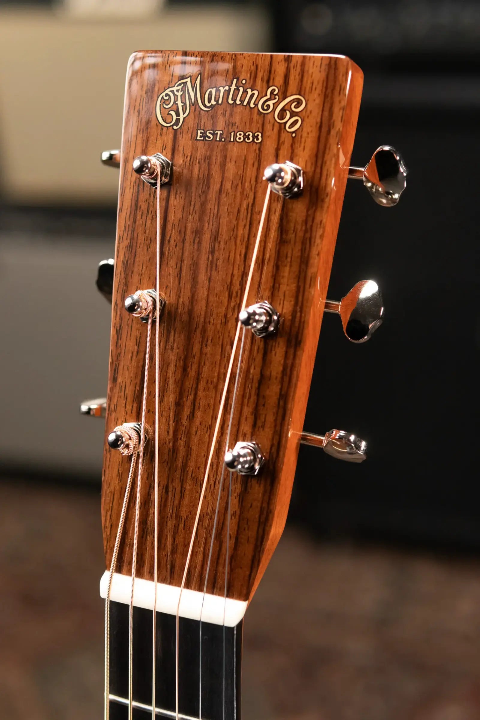 Martin 000-28EC Eric Clapton Signature Acoustic Guitar - Natural with Hardshell Case