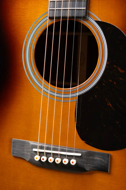 Martin 000-28 1935 Sunburst Acoustic Guitar with Hardshell Case