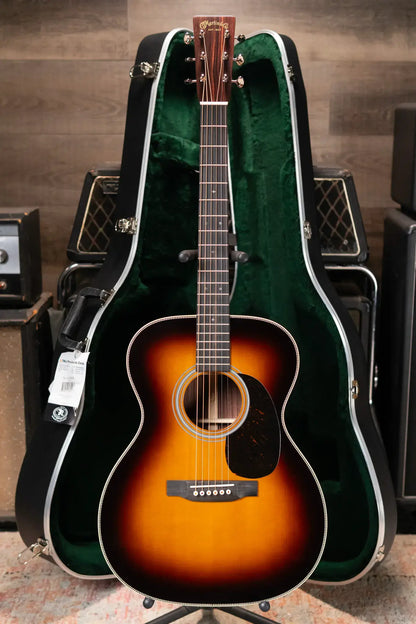 Martin 000-28 1935 Sunburst Acoustic Guitar with Hardshell Case