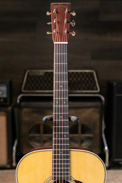 Martin 000-28 Acoustic Guitar with Hardshell Case