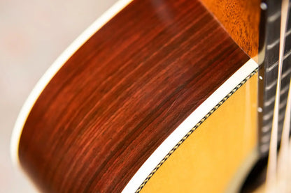 Martin 000-28 Acoustic Guitar with Hardshell Case