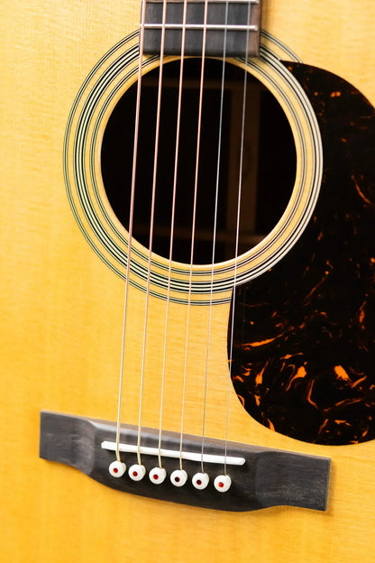 Martin 000-28 Acoustic Guitar with Hardshell Case