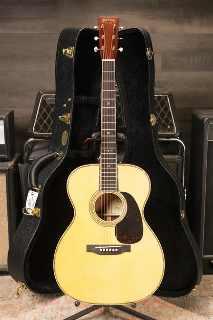 Martin 000-42EC 30th Anniversary Eric Clapton Signature Acoustic Guitar with Hardshell Case