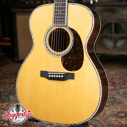 Martin 000-42 Acoustic Guitar with Hardshell Case