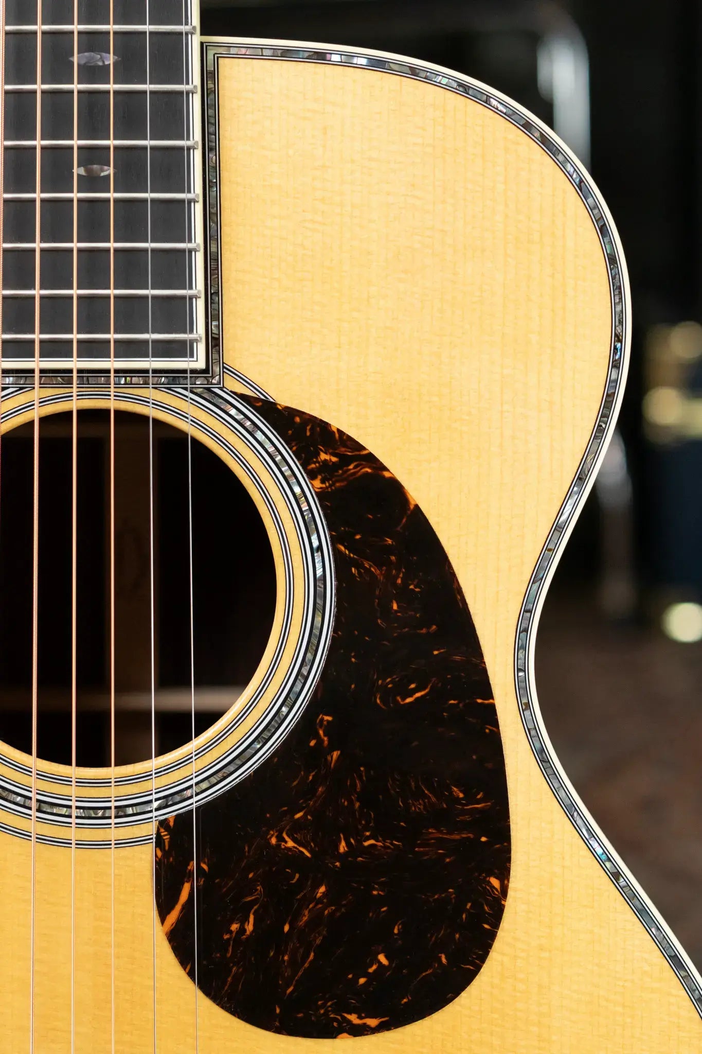 Martin 000-42 Acoustic Guitar with Hardshell Case