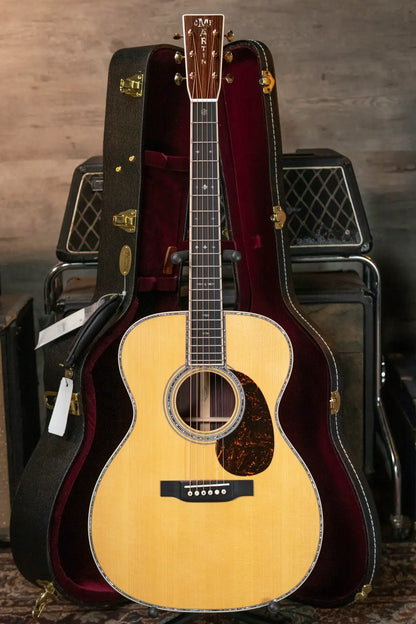Martin 000-42 Acoustic Guitar with Hardshell Case