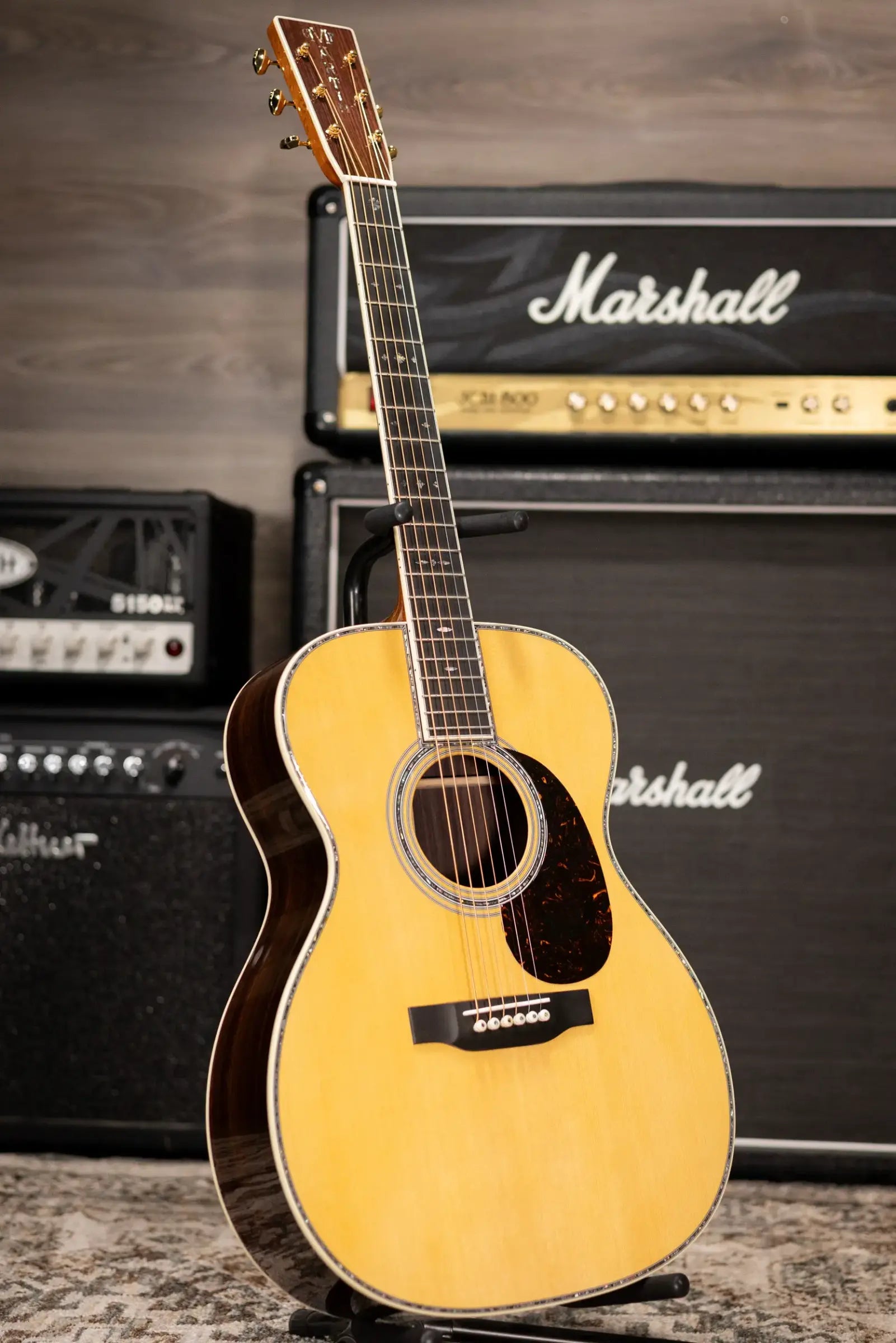 Martin 000-42 Standard Acoustic Guitar - Natural with Hardshell Case