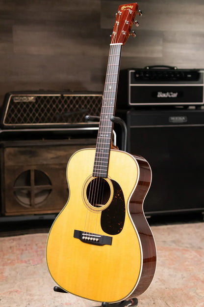 Martin 000-EC 30th Anniversary Eric Clapton Signature Acoustic Guitar with Hardshell Case