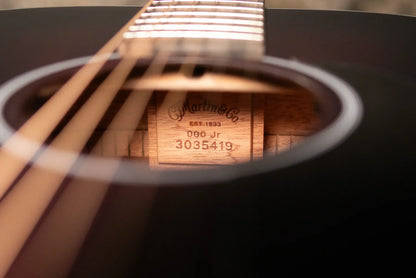 Martin 000 Jr E Jeff Tweedy Acoustic/Electric Guitar with Gig Bag