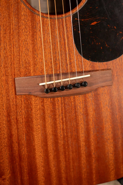 Martin 000 Jr E Sapele Acoustic/Electric Guitar with Gig Bag