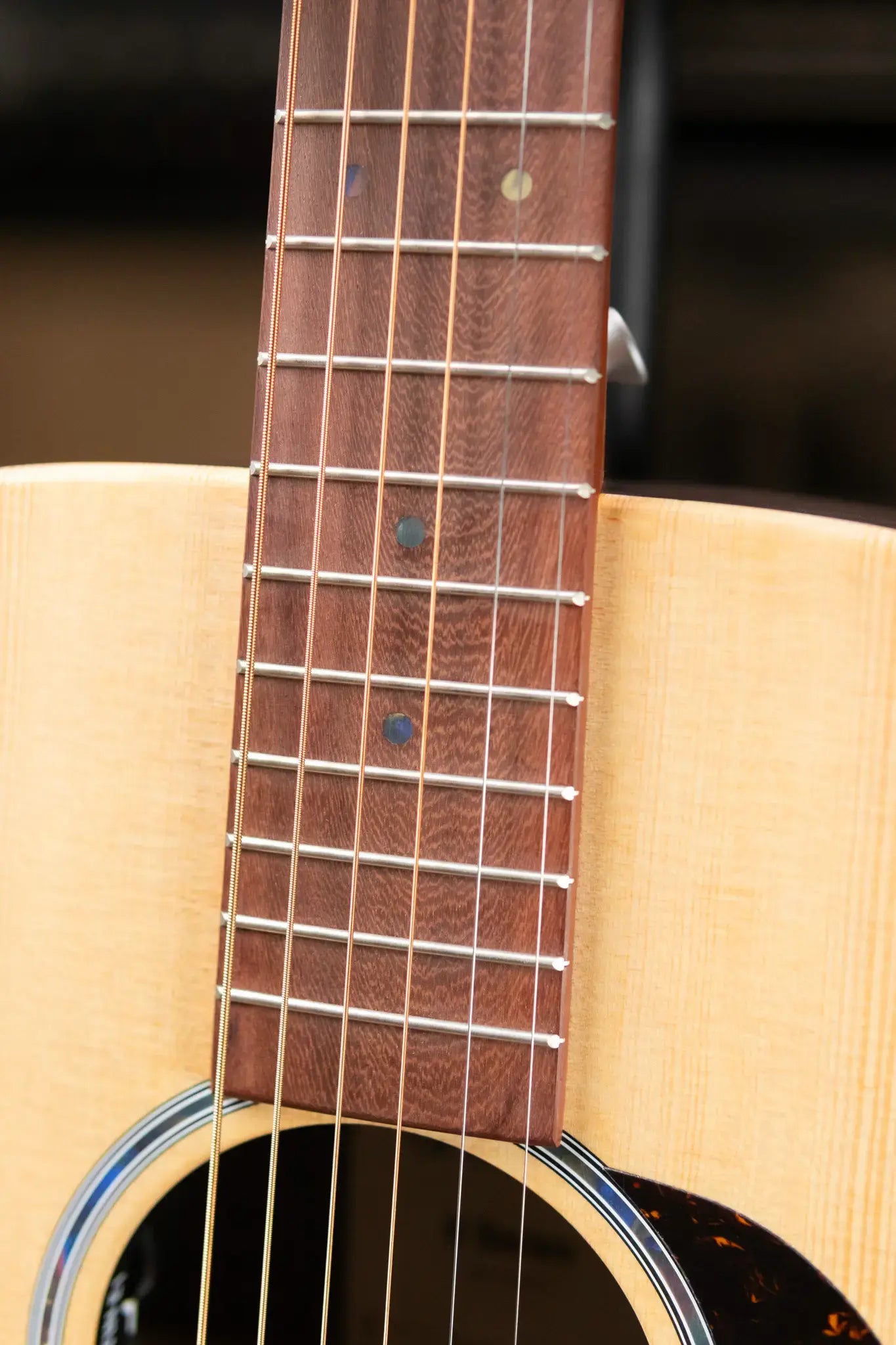 Martin 000-X2E Brazilian Acoustic/Electric Guitar with Gig Bag